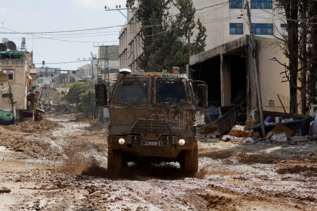 مقتل فتاة فلسطينية في عملية إسرائيلية بالضفة